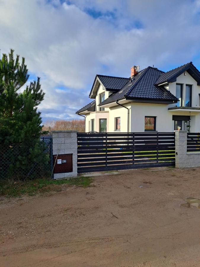 Nadmorski Dom Pod Lasem Villa Mieroszyno Kültér fotó