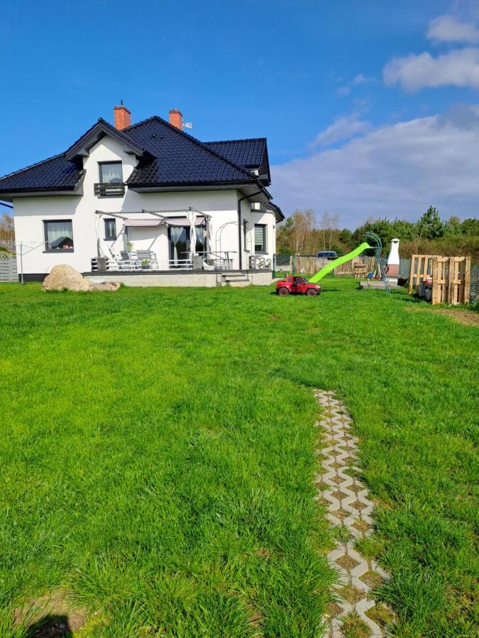 Nadmorski Dom Pod Lasem Villa Mieroszyno Kültér fotó